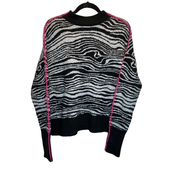 Halogen Swirl Mock Neck Sweater in Grey Heather Black Zebra Print Large New - Picture 6 of 7